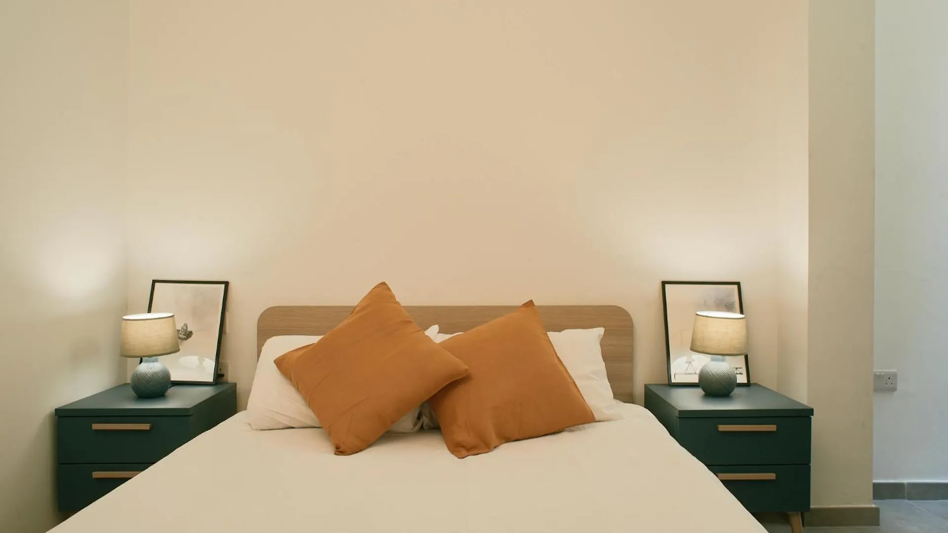 Tan-Nanna By Shmoo Apartment Sliema 0*,  Malta