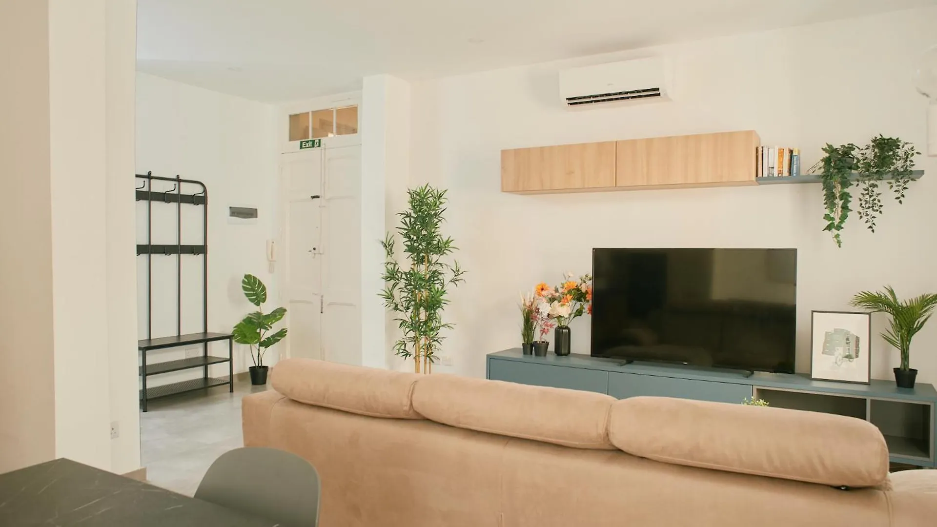 Tan-Nanna By Shmoo Apartment Sliema 0*,  Malta